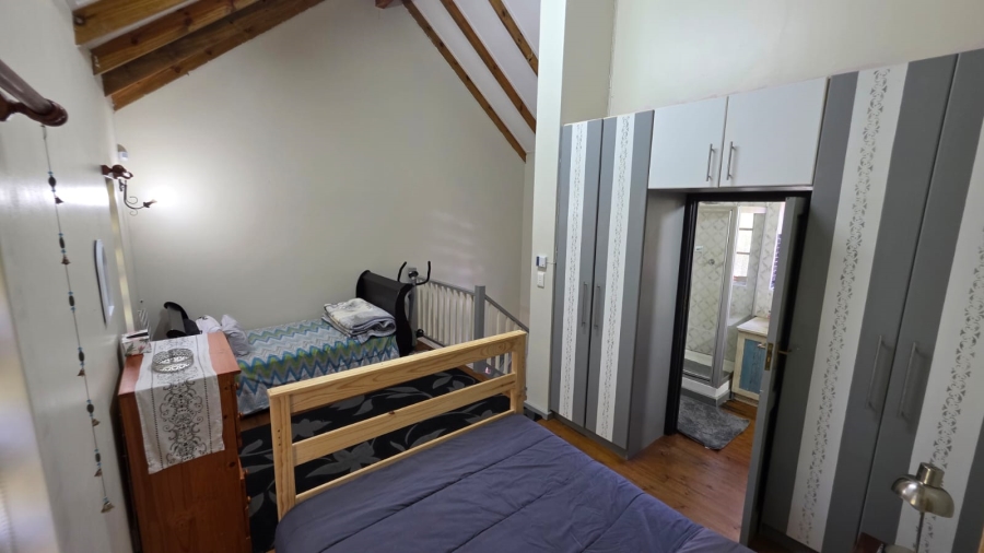 4 Bedroom Property for Sale in Heatherlands Western Cape